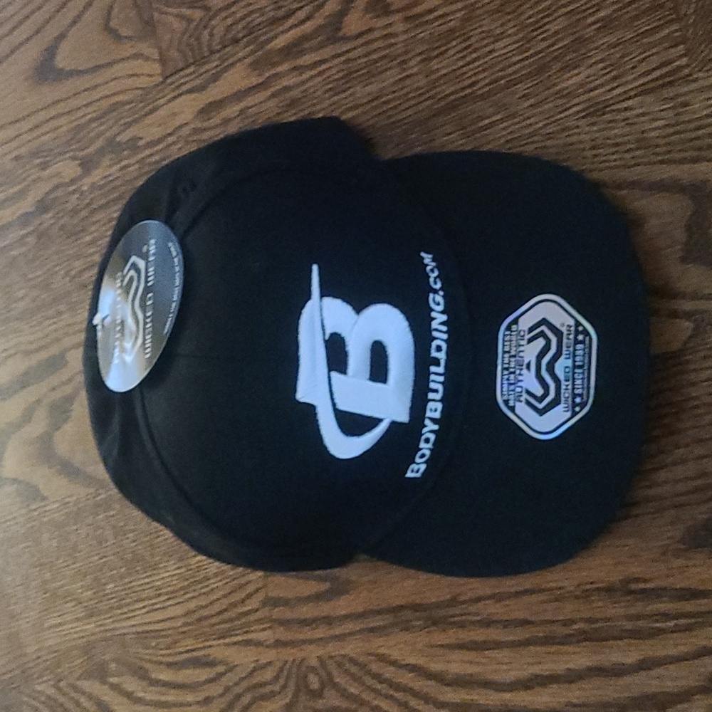 New Bodybuilding.com cap
